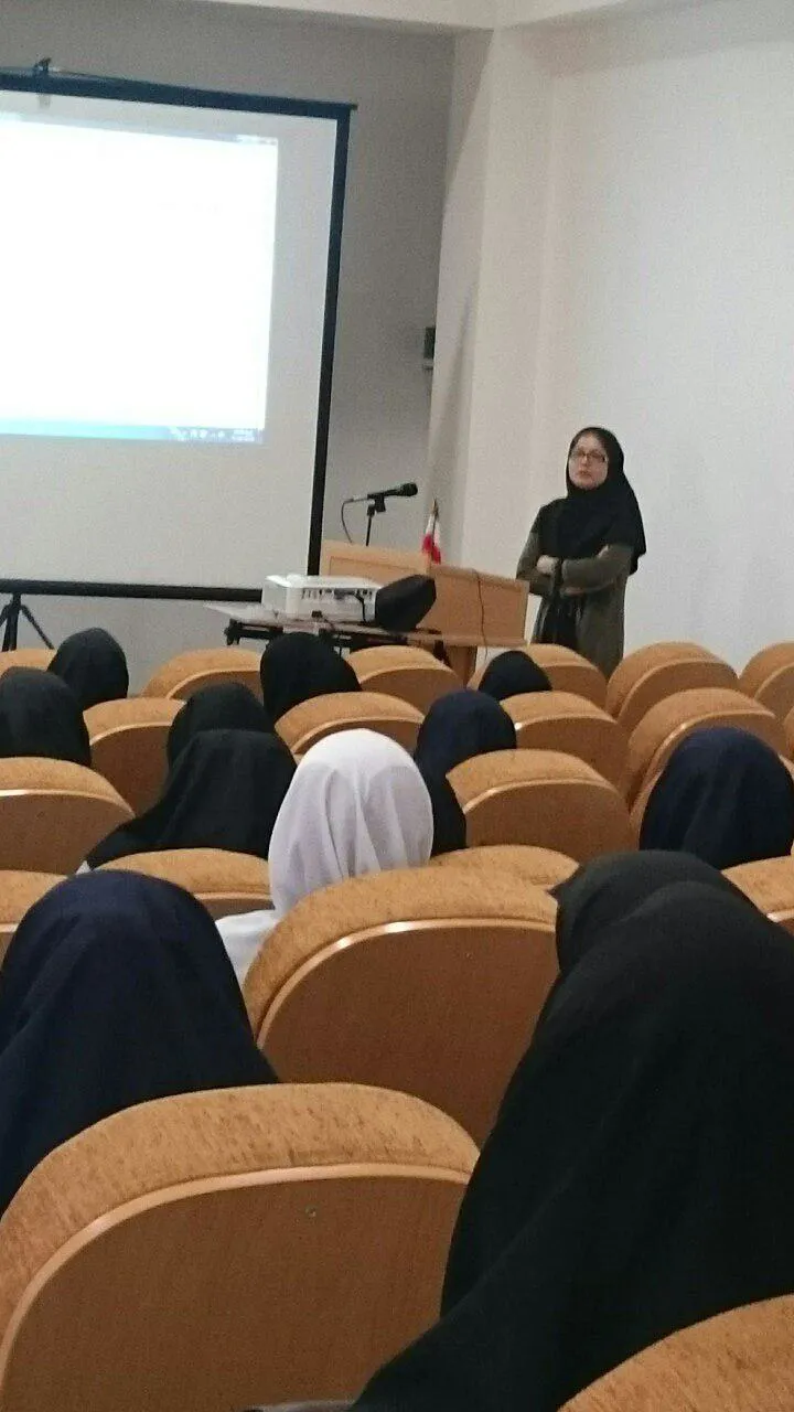 برگزاری دوره آموزشی مصرف داروها با پمپ سرم